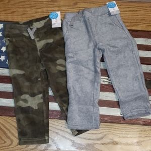 NWT 2 fleece 2T pants